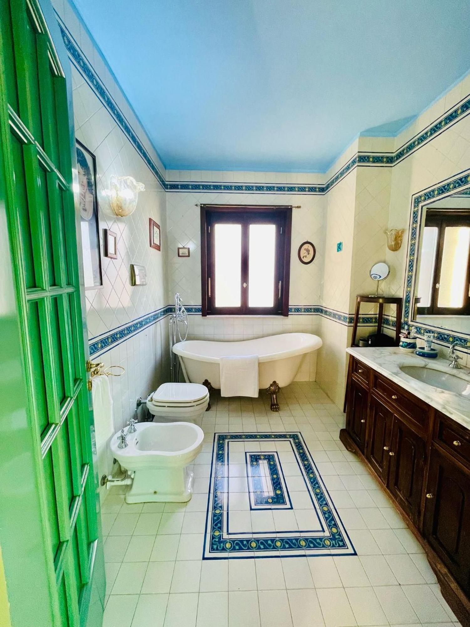 Donna Filomena Casa Vacanza Park Bougainville Σαλέρνο Εξωτερικό φωτογραφία