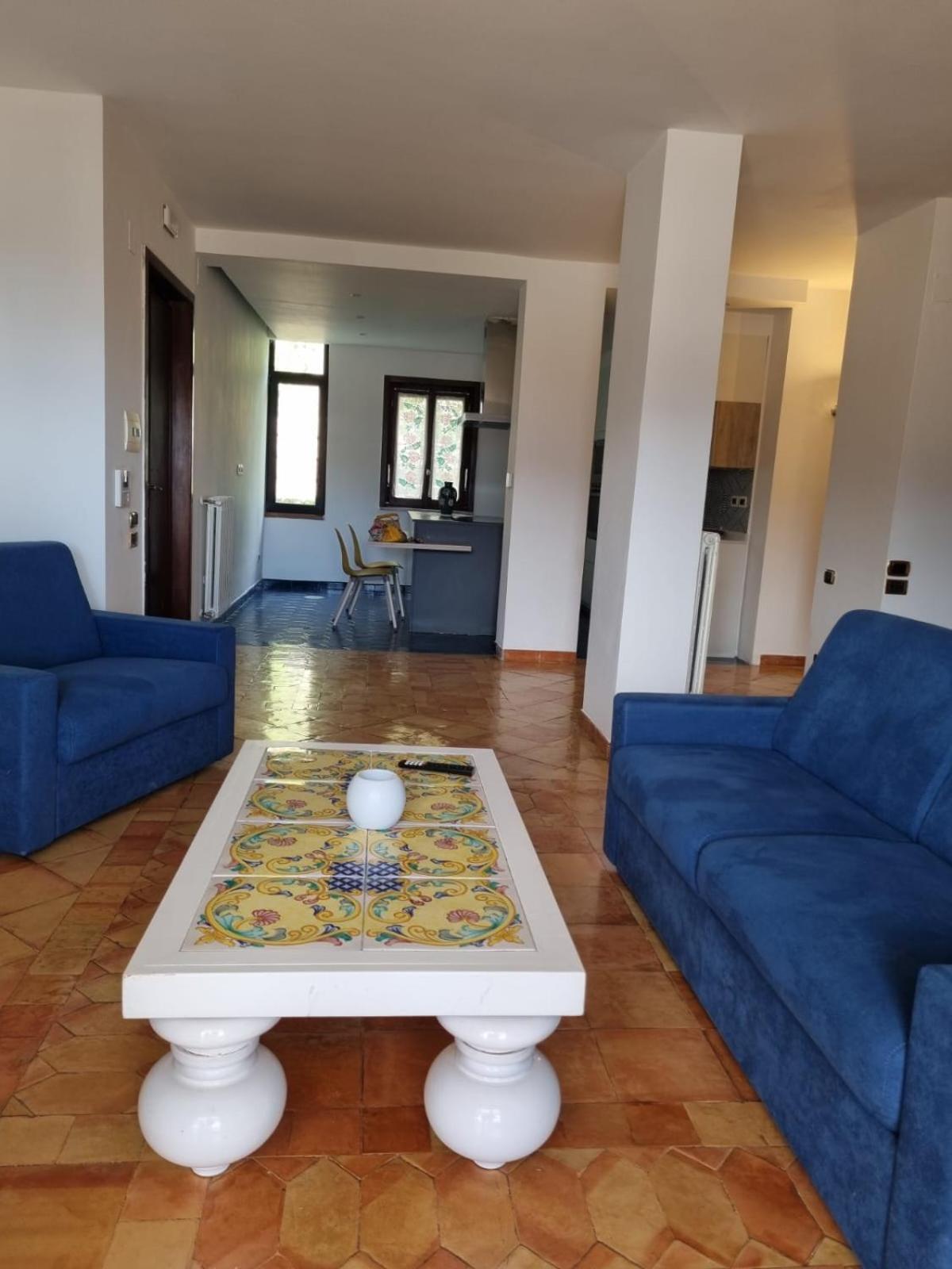 Donna Filomena Casa Vacanza Park Bougainville Σαλέρνο Εξωτερικό φωτογραφία