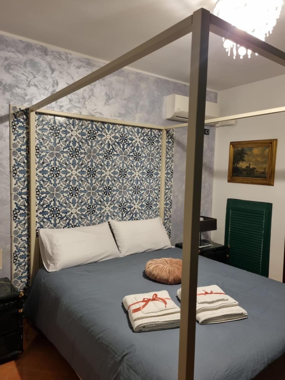 Donna Filomena Casa Vacanza Park Bougainville Σαλέρνο Εξωτερικό φωτογραφία